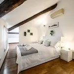 Buenos Aires' Nest - 10 Minutes From Duomo With Terrace Appartement *