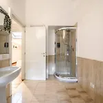 Buenos Aires' Nest - 10 Minutes From Duomo With Terrace Appartement Milan