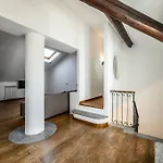 Appartement Buenos Aires' Nest - 10 Minutes From Duomo With Terrace *