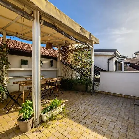 Buenos Aires' Nest - 10 Minutes From Duomo With Terrace Appartement