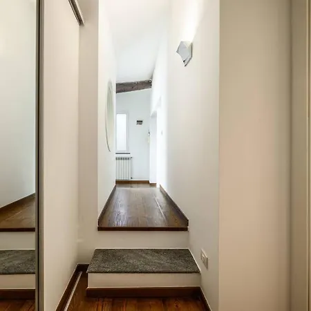 Buenos Aires' Nest - 10 Minutes From Duomo With Terrace Appartement *