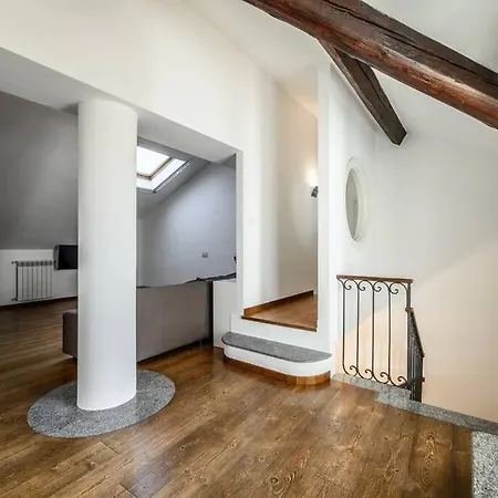 Appartement Buenos Aires' Nest - 10 Minutes From Duomo With Terrace *